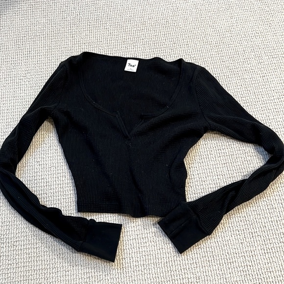 TNA waffle long sleeve black - Picture 2 of 2